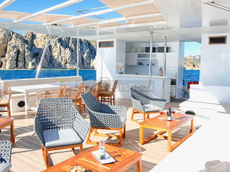 MANTA (*VIP) 3.5HR Catamaran Yacht Rental In Cabo San Lucas | AnchorsBook Photo MANTA (*VIP) 3.5HR Catamaran Yacht Rental In Cabo San Lucas