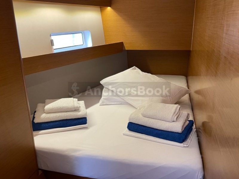 1 Week Sailing Yacht Charter In Volos, Greece | IRIS | AnchorsBook Photo 1 Week Sailing Yacht Charter In Volos, Greece | IRIS