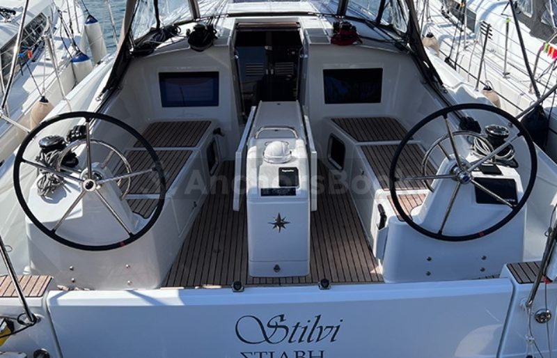1 Week Sailing Yacht Charter In Volos, Greece | STILVI | AnchorsBook Photo 1 Week Sailing Yacht Charter In Volos, Greece | STILVI