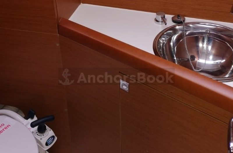 1 Week Sailing Yacht Charter In Volos, Greece | SMINTHE | AnchorsBook Photo 1 Week Sailing Yacht Charter In Volos, Greece | SMINTHE
