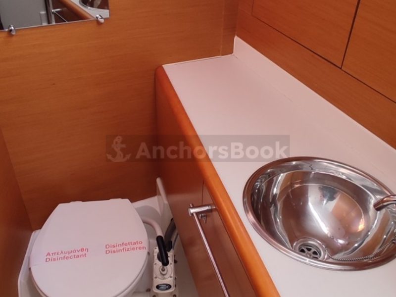 1 Week Sailing Yacht Charter In Loutraki, Greece | EUDORA | AnchorsBook Photo 1 Week Sailing Yacht Charter In Loutraki, Greece | EUDORA