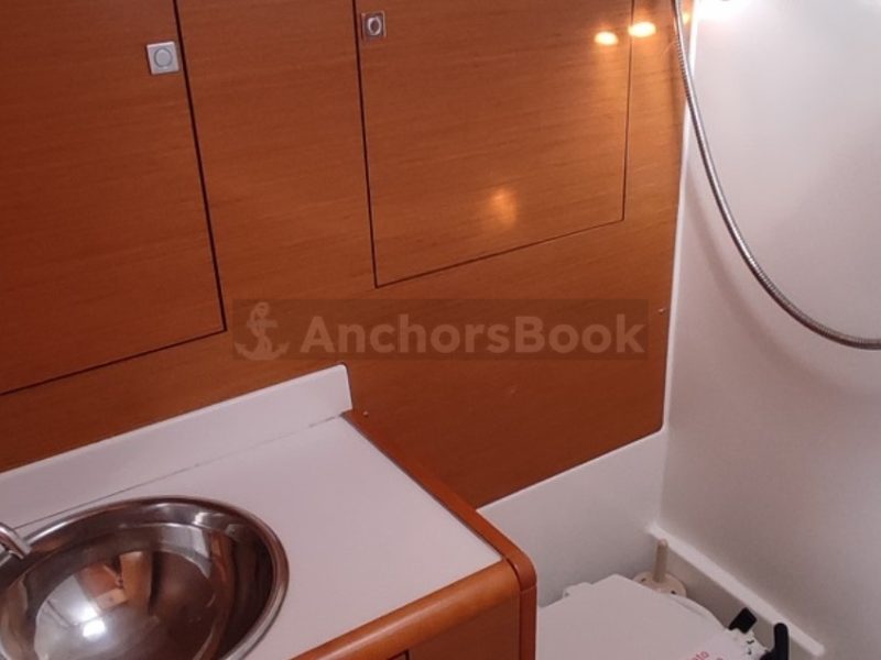 1 Week Sailing Yacht Charter In Loutraki, Greece | EUDORA | AnchorsBook Photo 1 Week Sailing Yacht Charter In Loutraki, Greece | EUDORA