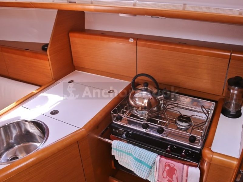1 Week Sailing Yacht Charter In Loutraki, Greece | Galateia | AnchorsBook Photo 1 Week Sailing Yacht Charter In Loutraki, Greece | Galateia