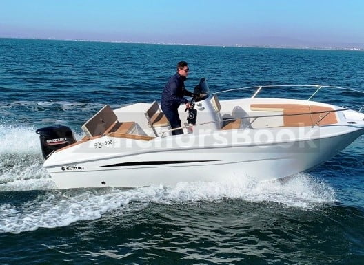 Astilux 20ft Speedboat Rental In Benalmádena, Spain | AnchorsBook Photo Astilux 20ft Speedboat Rental In Benalmádena, Spain