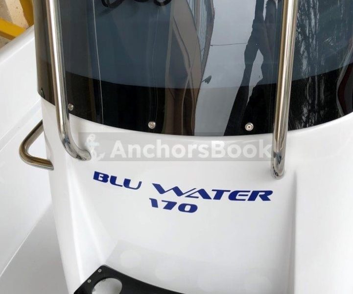 Milos Eldoris 3 Poseidon Black (full day rental) - No license required | AnchorsBook Photo Milos Eldoris 3 Poseidon Black (full day rental) - No license required