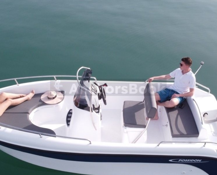 Milos Eldoris 4 Poseidon White (full day rental) - No license required | AnchorsBook Photo Milos Eldoris 4 Poseidon White (full day rental) - No license required