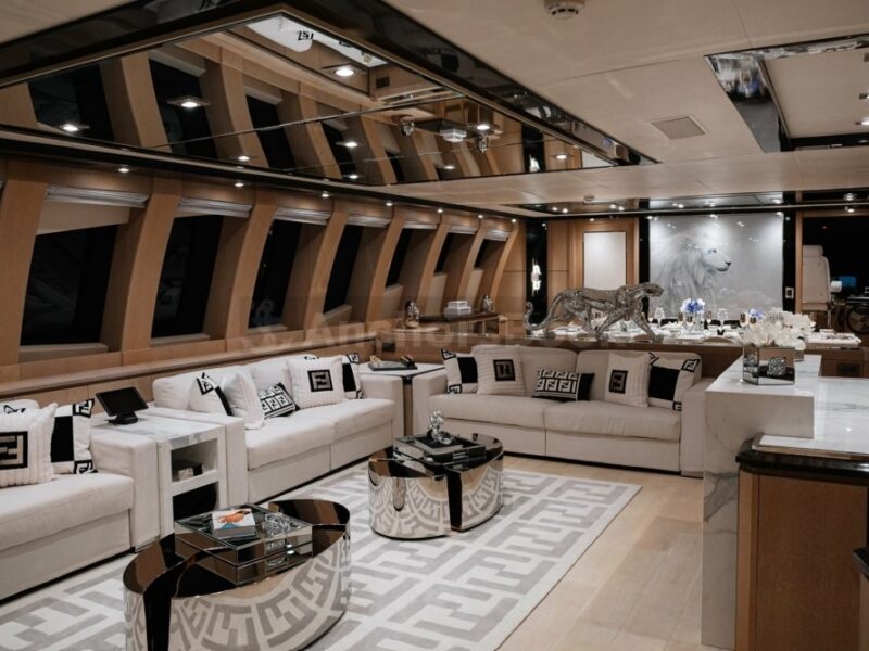 Dubai AK Royalty 136ft Mega Yacht - 24 hours to 7 Day Charter | AnchorsBook Photo Dubai AK Royalty 136ft Mega Yacht - 24 hours to 7 Day Charter