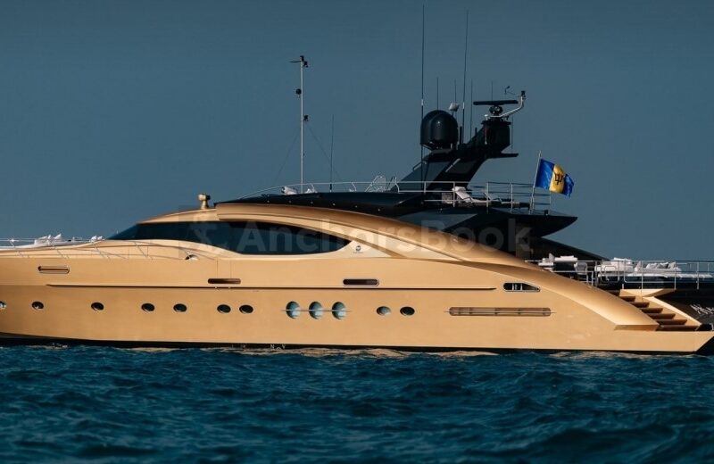 Dubai AK Royalty 136ft Mega Yacht - 24 hours to 7 Day Charter | AnchorsBook Photo Dubai AK Royalty 136ft Mega Yacht - 24 hours to 7 Day Charter