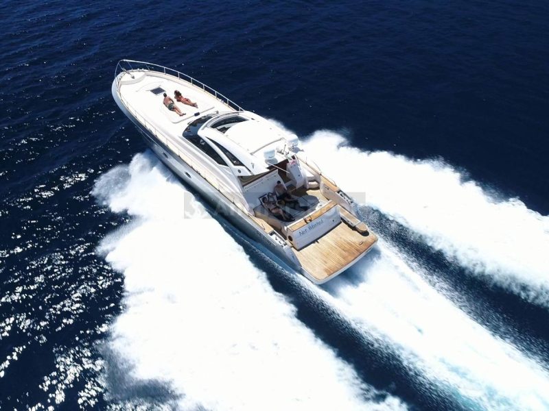 Full Day Boat Rental In Italy - CAYMAN 58 HT | AnchorsBook Photo Full Day Boat Rental In Italy - CAYMAN 58 HT