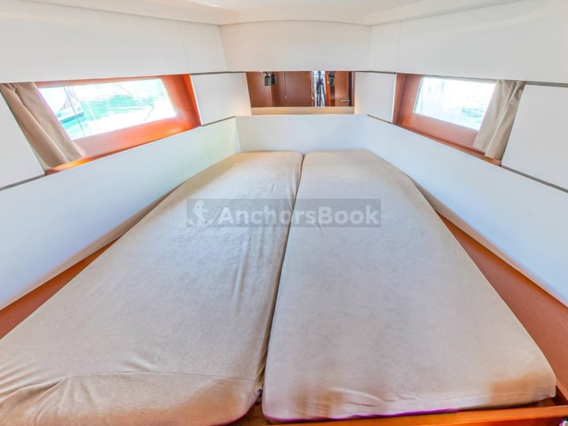 Oceanis 38.1 Beneteau - Sailor Jupiter - Full Week Charter In Pula, Croatia | AnchorsBook Photo Oceanis 38.1 Beneteau - Sailor Jupiter - Full Week Charter In Pula, Croatia