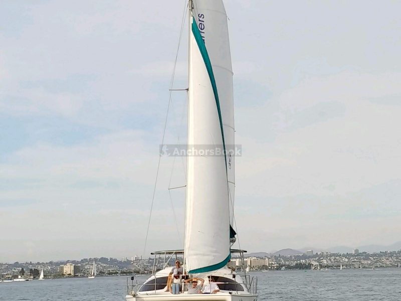 Catamaran Sailing and Boat Tours in San Diego California | AnchorsBook Photo Catamaran Sailing and Boat Tours in San Diego California