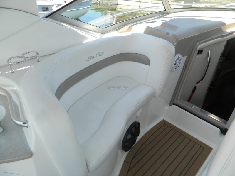 Beautiful SeaRay 34 | AnchorsBook Photo Beautiful SeaRay 34
