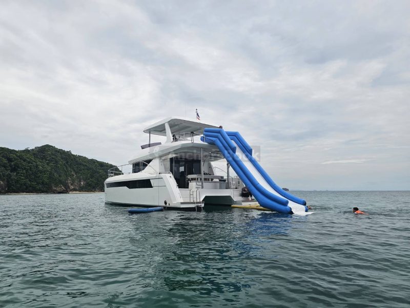 Shibuli Leopard 40' (With Food, Drinks, Water Toys/Slides) - Full Day Yacht Rental In Phuket, Thailand | AnchorsBook Photo Shibuli Leopard 40' (With Food, Drinks, Water Toys/Slides) - Full Day Yacht Rental In Phuket, Thailand