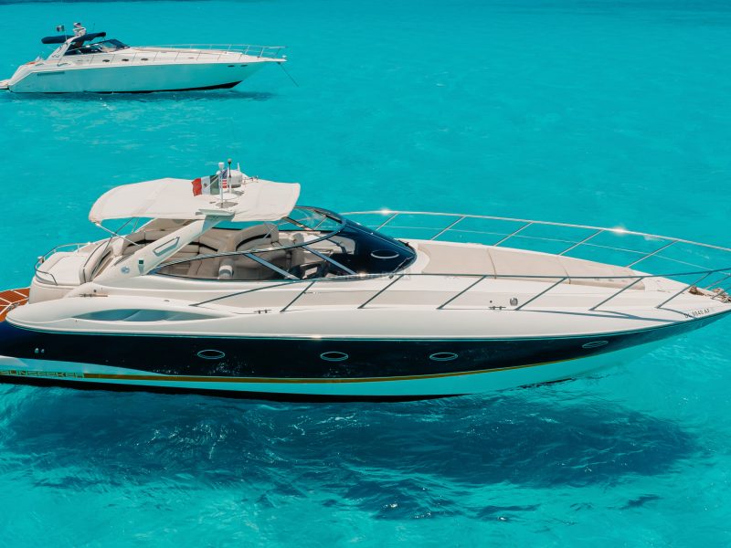 Private Premium Yacht 46FT Rental in Cancun | AnchorsBook Photo Private Premium Yacht 46FT Rental in Cancun