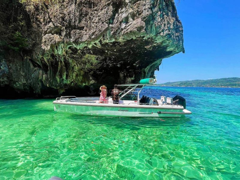 Limpopo – 28ft - 4 Hours Yacht Rental In Phuket, Thailand | AnchorsBook Photo Limpopo – 28ft - 4 Hours Yacht Rental In Phuket, Thailand