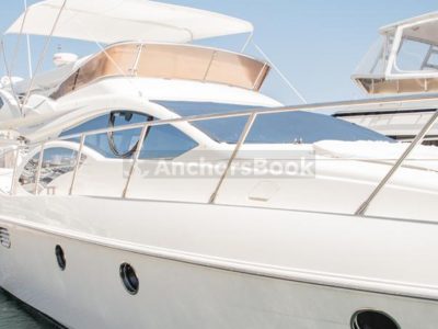 Beautiful SeaRay 34 | AnchorsBook Photo Luxury Yacht Rental In Puerto Vallarta, Jalisco | Azimut 43