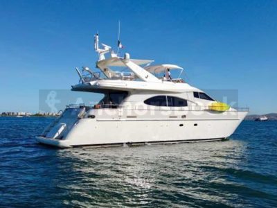 Luxury Yacht Rental In Puerto Vallarta, Jalisco | Azimut 72