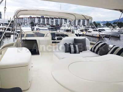 Luxury Yacht Rental In Puerto Vallarta, Jalisco | Azimut 72