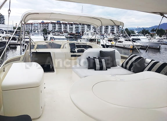 Luxury Yacht Rental In Puerto Vallarta, Jalisco | Azimut 72 | AnchorsBook Photo Luxury Yacht Rental In Puerto Vallarta, Jalisco | Azimut 72