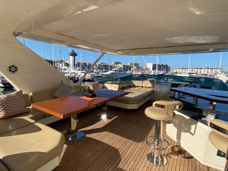 Luxury Yacht Rental In Puerto Vallarta, Jalisco | Azimut 85 | AnchorsBook Photo Luxury Yacht Rental In Puerto Vallarta, Jalisco | Azimut 85