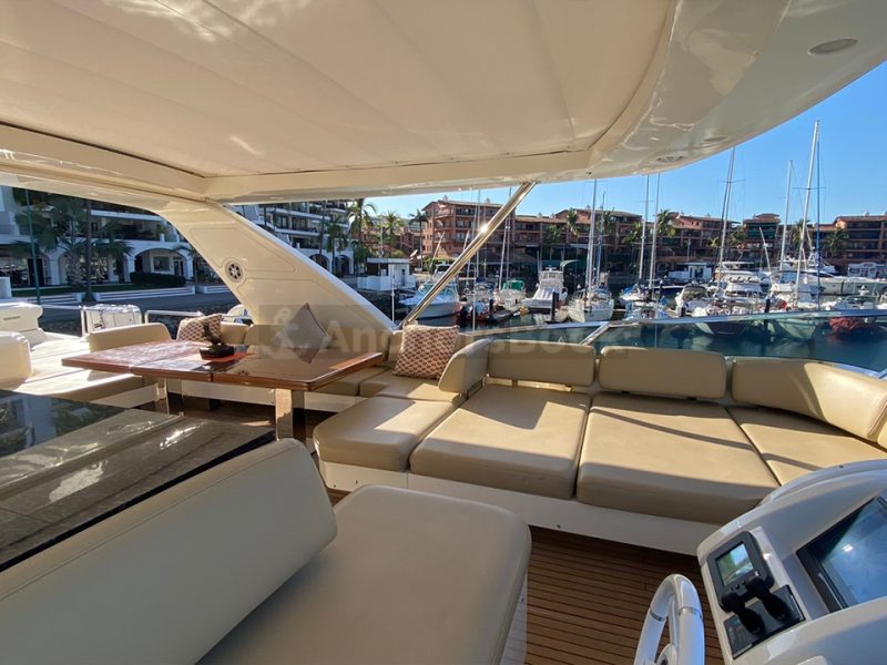 Luxury Yacht Rental In Puerto Vallarta, Jalisco | Azimut 85 | AnchorsBook Photo Luxury Yacht Rental In Puerto Vallarta, Jalisco | Azimut 85