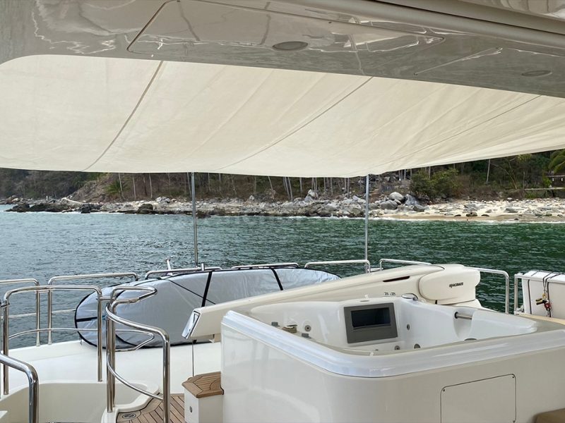 Luxury Yacht Rental In Puerto Vallarta, Jalisco | Azimut 85 | AnchorsBook Photo Luxury Yacht Rental In Puerto Vallarta, Jalisco | Azimut 85