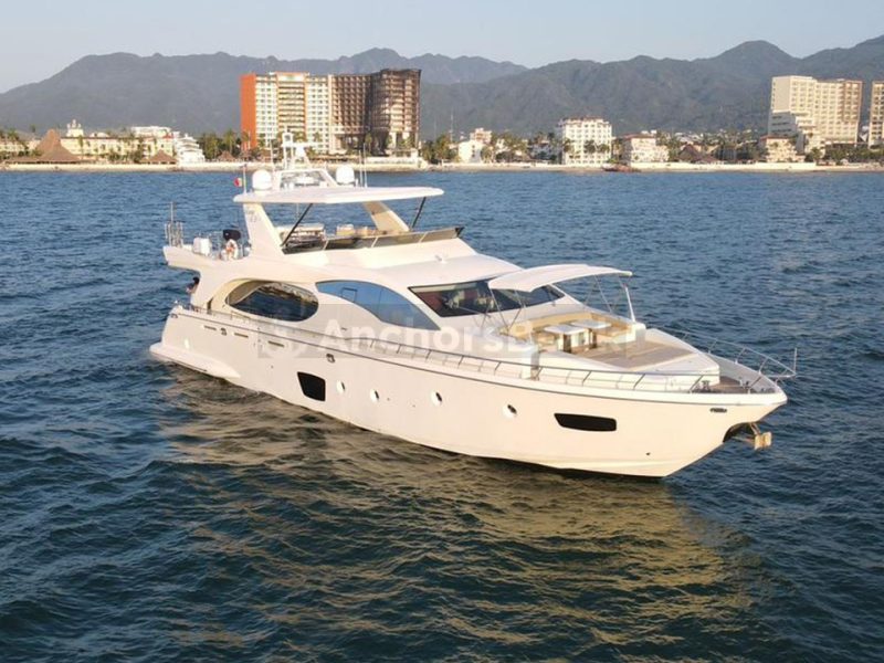 Luxury Yacht Rental In Puerto Vallarta, Jalisco | Azimut 85 | AnchorsBook Photo Luxury Yacht Rental In Puerto Vallarta, Jalisco | Azimut 85