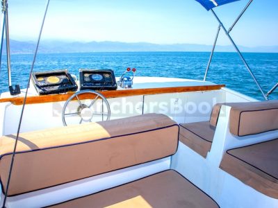 Beautiful SeaRay 34 | AnchorsBook Photo Custom 36: Best Value Boating in PV
