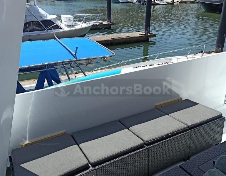 Luxury Yacht Rental In Puerto Vallarta, Jalisco | Carver 50 | AnchorsBook Photo Luxury Yacht Rental In Puerto Vallarta, Jalisco | Carver 50
