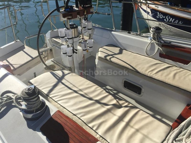 Luxury Sailboat Rental In Puerto Vallarta, Jalisco | Catalina 42 | AnchorsBook Photo Luxury Sailboat Rental In Puerto Vallarta, Jalisco | Catalina 42