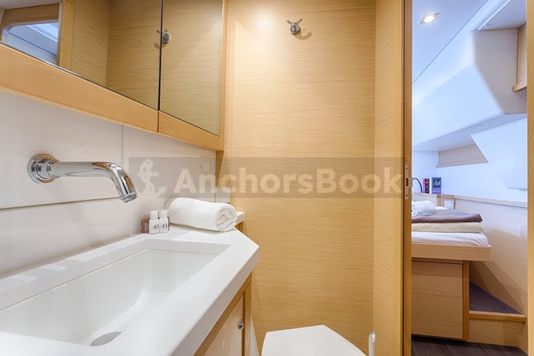 Croatia Boat Rental & Yacht Charter | AnchorsBook Photo Metra - Luxury Catamaran Yacht Charter In Trogir