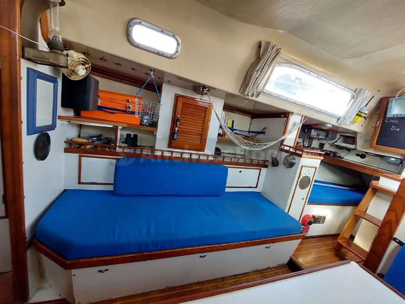 Luxury Sailboat Rental In Puerto Vallarta, Jalisco | Columbia 40 | AnchorsBook Photo Luxury Sailboat Rental In Puerto Vallarta, Jalisco | Columbia 40