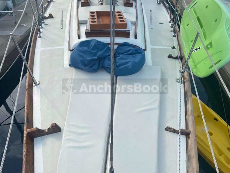 Luxury Sailboat Rental In Puerto Vallarta, Jalisco | Columbia 40 | AnchorsBook Photo Luxury Sailboat Rental In Puerto Vallarta, Jalisco | Columbia 40
