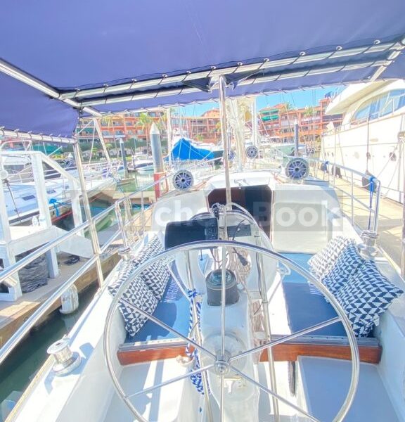 Luxury Sailboat Rental In Puerto Vallarta, Jalisco | Coronado 36 | AnchorsBook Photo Luxury Sailboat Rental In Puerto Vallarta, Jalisco | Coronado 36