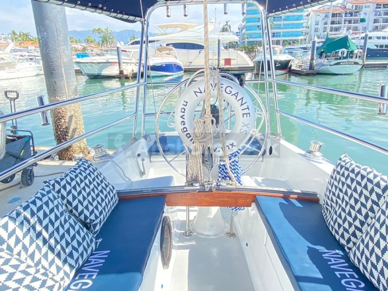 Luxury Sailboat Rental In Puerto Vallarta, Jalisco | Coronado 36 | AnchorsBook Photo Luxury Sailboat Rental In Puerto Vallarta, Jalisco | Coronado 36