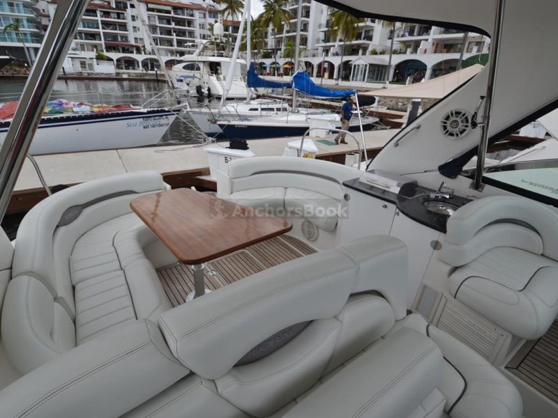 Luxury Yacht Rental In Puerto Vallarta, Jalisco | Doral Mediterra 40 | AnchorsBook Photo Luxury Yacht Rental In Puerto Vallarta, Jalisco | Doral Mediterra 40