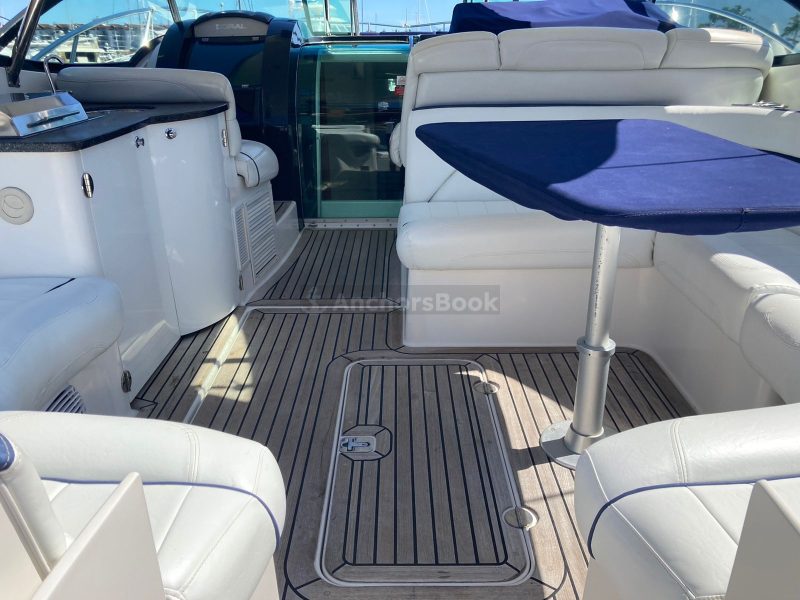 Luxury Yacht Rental In Puerto Vallarta, Jalisco | Doral Mediterra 40 | AnchorsBook Photo Luxury Yacht Rental In Puerto Vallarta, Jalisco | Doral Mediterra 40