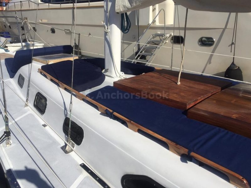 Luxury Sailboat Rental In Puerto Vallarta, Jalisco | Ericson 35 | AnchorsBook Photo Luxury Sailboat Rental In Puerto Vallarta, Jalisco | Ericson 35