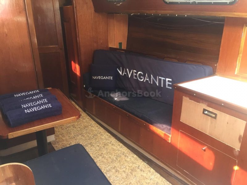 Luxury Sailboat Rental In Puerto Vallarta, Jalisco | Ericson 35 | AnchorsBook Photo Luxury Sailboat Rental In Puerto Vallarta, Jalisco | Ericson 35