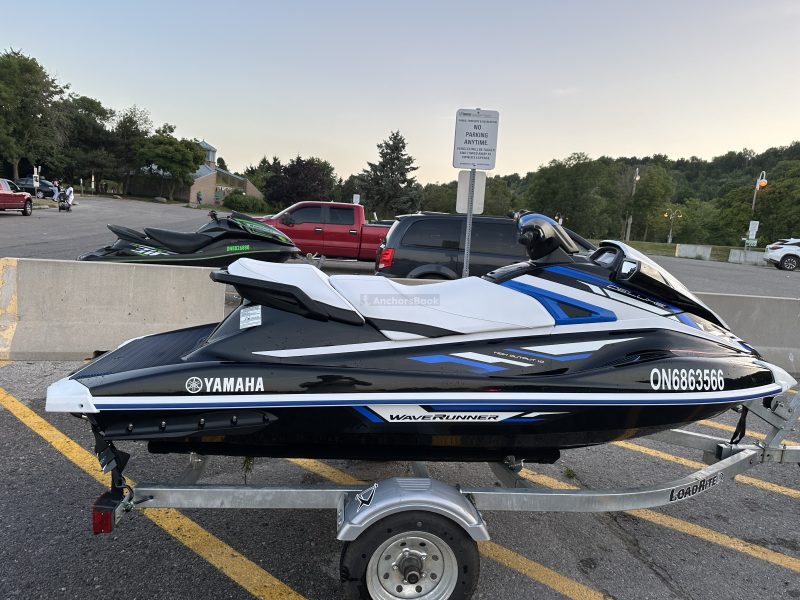 Waverunner / jet Ski / Personal watercraft for rent | AnchorsBook Photo Waverunner / jet Ski / Personal watercraft for rent