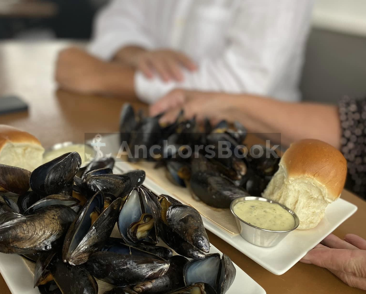 Public Boat Cruise With Dinner, Drinks & Entertainment - Priced Per Person | AnchorsBook Photo Public Boat Cruise With Dinner, Drinks & Entertainment - Priced Per Person