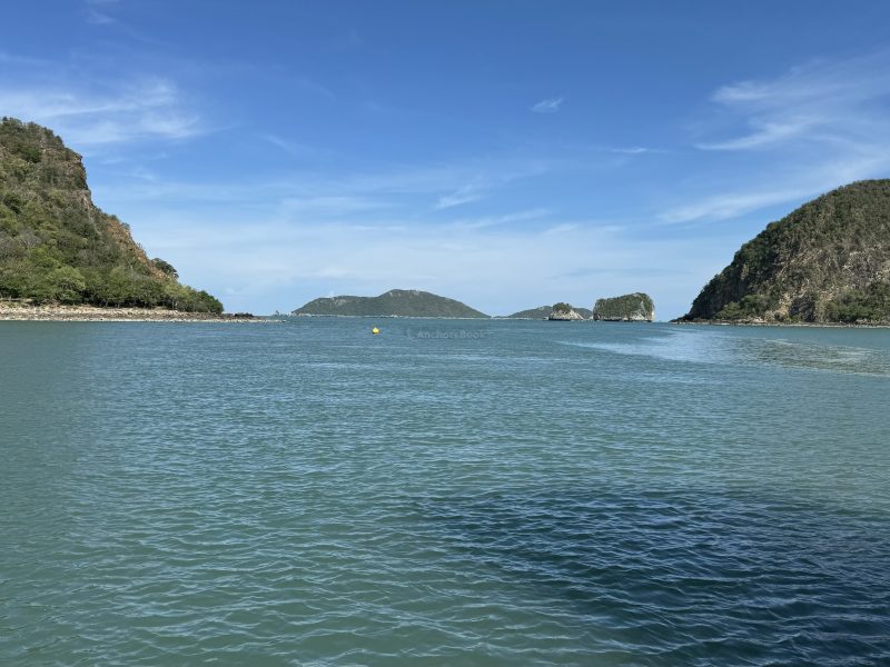 Full Day Sam Roi Yacht Tour | AnchorsBook Photo Full Day Sam Roi Yacht Tour