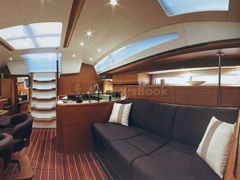 Luxury Sailboat Rental In Puerto Vallarta, Jalisco | Jenau 50 | AnchorsBook Photo Luxury Sailboat Rental In Puerto Vallarta, Jalisco | Jenau 50