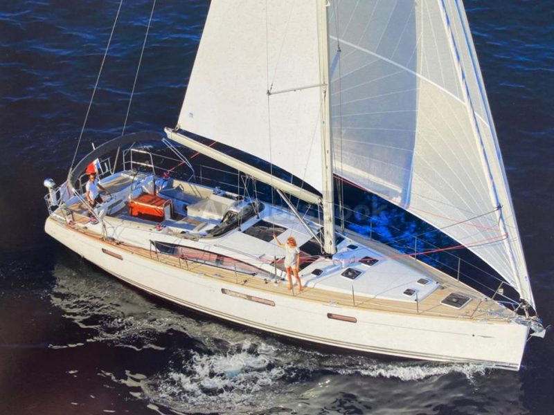 Luxury Sailboat Rental In Puerto Vallarta, Jalisco | Jenau 50 | AnchorsBook Photo Luxury Sailboat Rental In Puerto Vallarta, Jalisco | Jenau 50