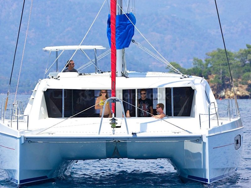 Luxury Catamaran Rental In Puerto Vallarta, Jalisco | Leopard 44 | AnchorsBook Photo Luxury Catamaran Rental In Puerto Vallarta, Jalisco | Leopard 44