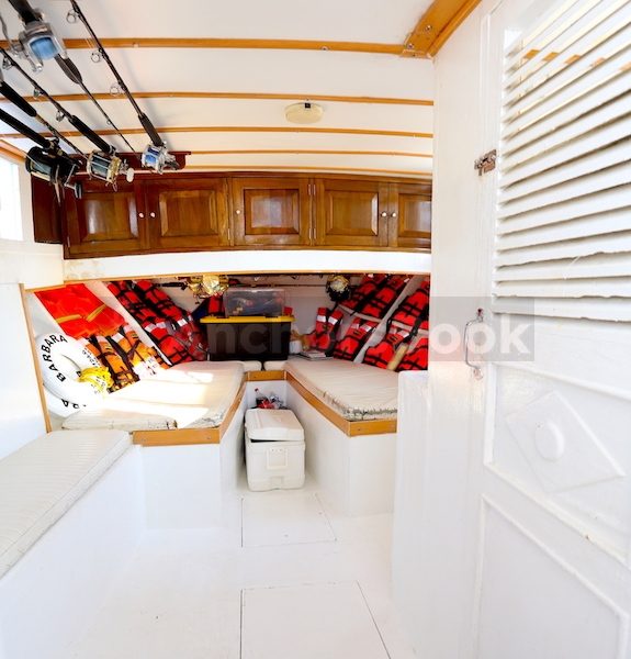 Custom 36: Best Value Boating in PV | AnchorsBook Photo Custom 36: Best Value Boating in PV