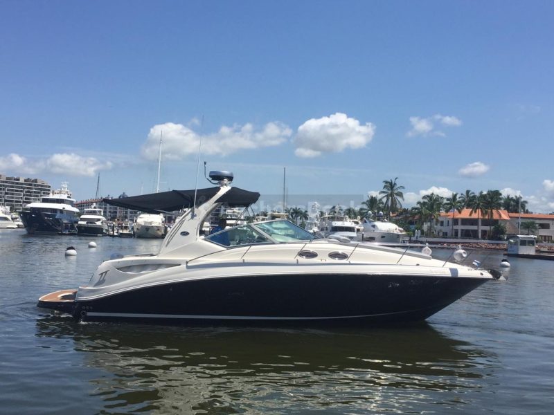 Beautiful SeaRay 34 | AnchorsBook Photo Beautiful SeaRay 34