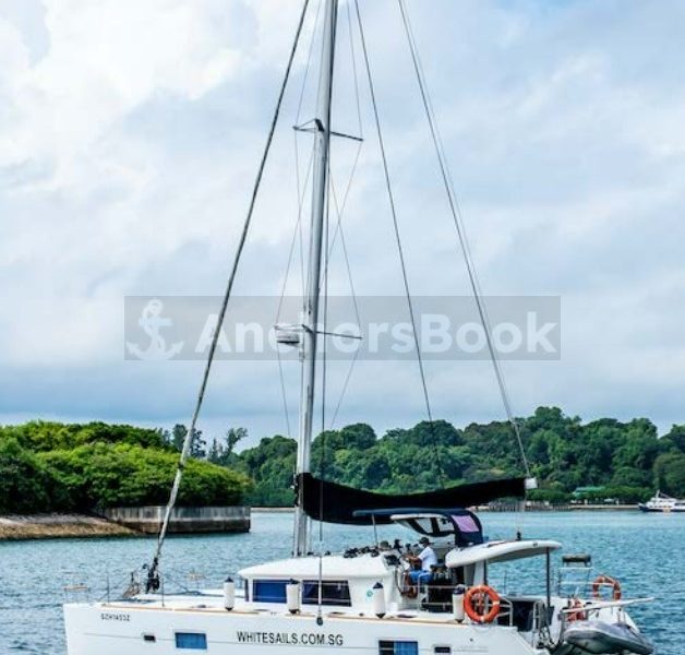 4 Hour Private Yacht Charter to Lazarus Island - SunRise 40ft | With Food, BBQ, Drinks, Watersports & Fishing | AnchorsBook Photo 4 Hour Private Yacht Charter to Lazarus Island - SunRise 40ft | With Food, BBQ, Drinks, Watersports & Fishing