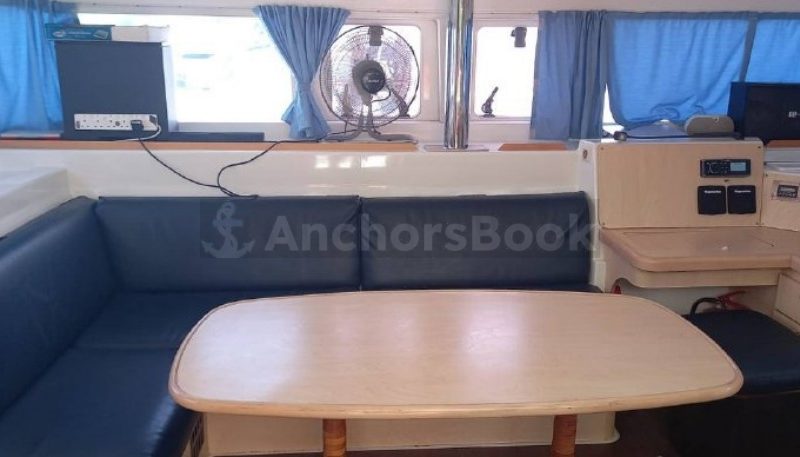 4 Hour Private Yacht Charter to Lazarus Island - SunRise 40ft | With Food, BBQ, Drinks, Watersports & Fishing | AnchorsBook Photo 4 Hour Private Yacht Charter to Lazarus Island - SunRise 40ft | With Food, BBQ, Drinks, Watersports & Fishing