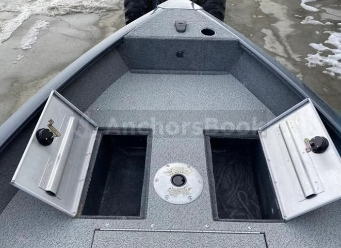 1-7 Day Boat Rental In Alberta, Edmonton | Tracker V16 Laker DLX | AnchorsBook Photo 1-7 Day Boat Rental In Alberta, Edmonton | Tracker V16 Laker DLX